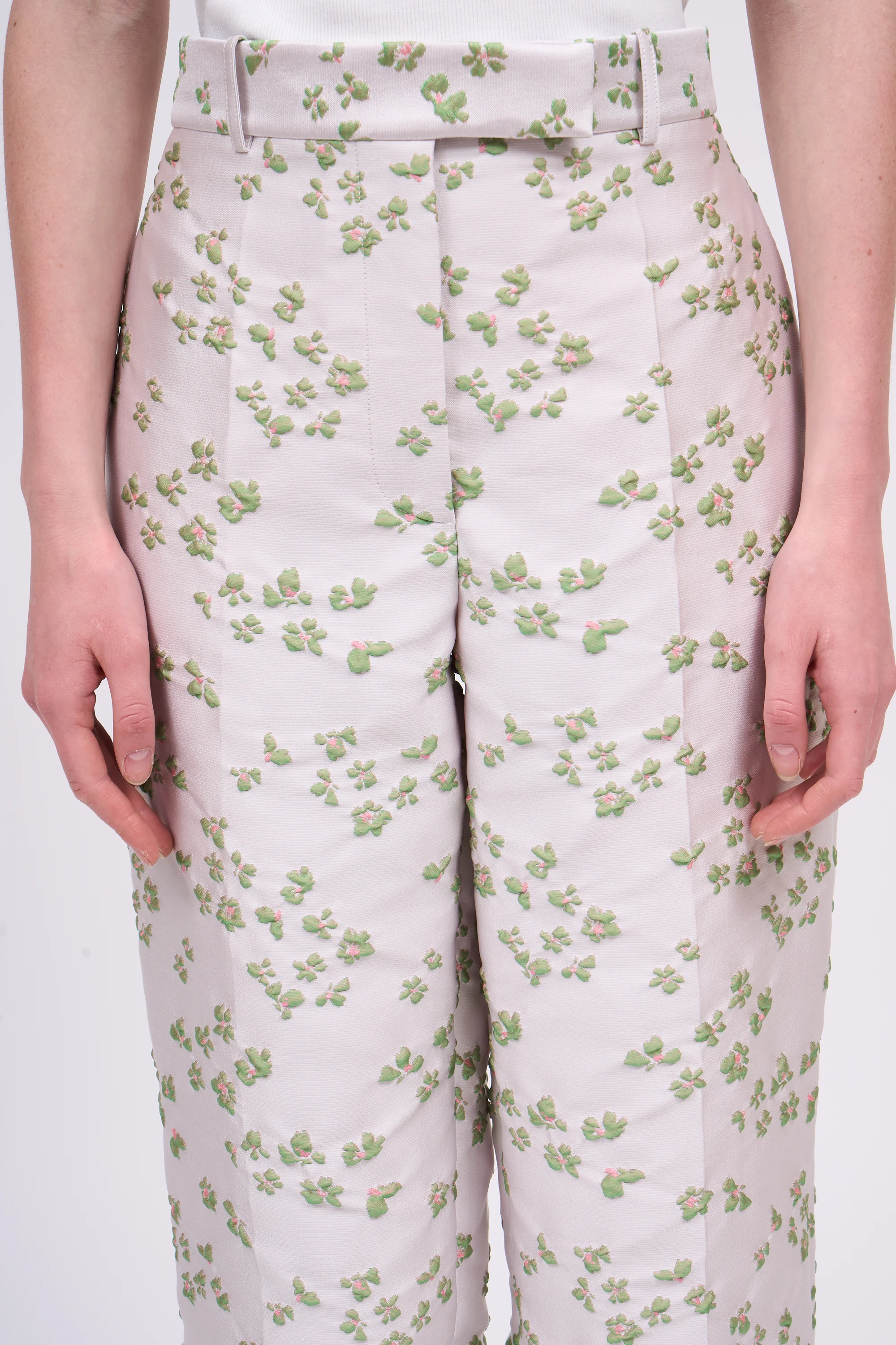 Thumb 4